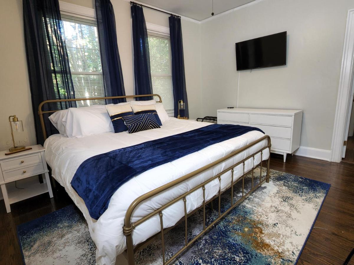 Spacious Centrally Located 3 Bed 2 Bath - Sleeps 8 몽고메리 외부 사진