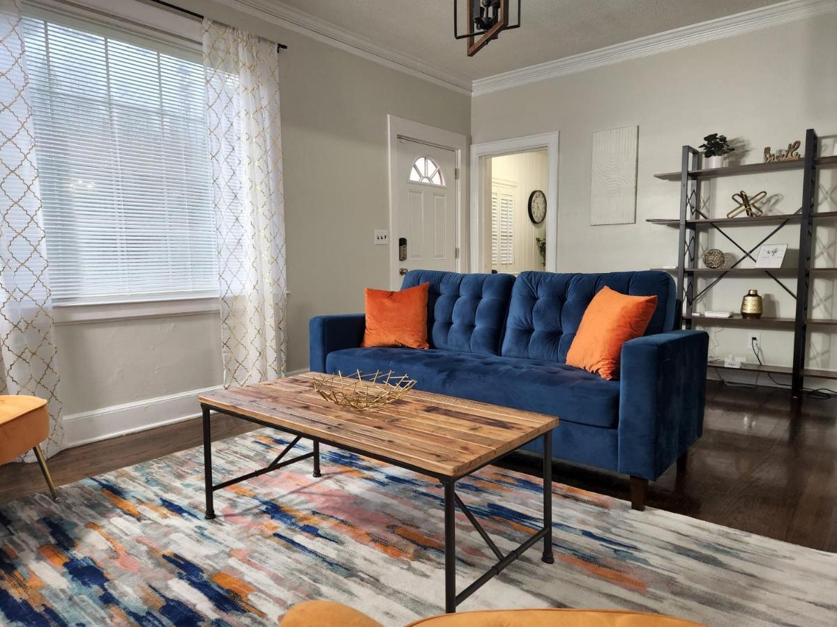 Spacious Centrally Located 3 Bed 2 Bath - Sleeps 8 몽고메리 외부 사진